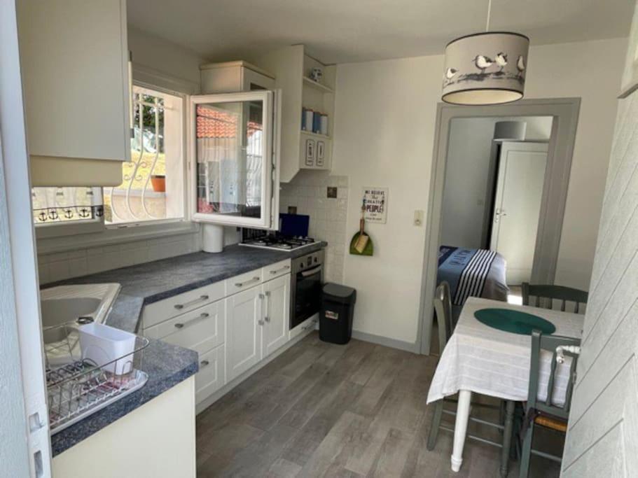 Adorable Petite Maison A 400M De La Mer Villa Saint-Georges-de-Didonne ภายนอก รูปภาพ